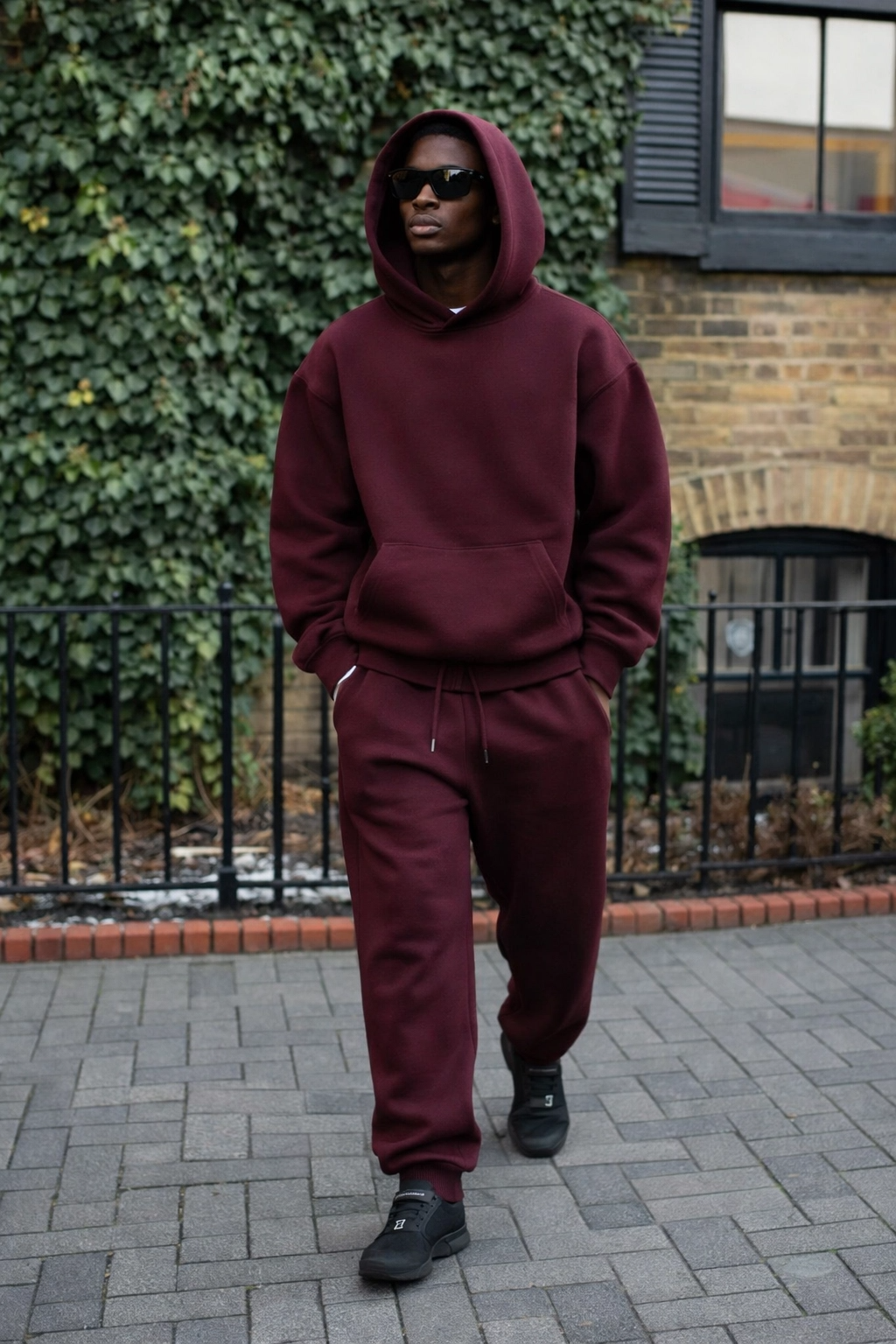 HOODINY- Tracksuit Ruby Red